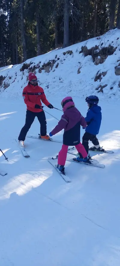 Ski School Slavi Pamporovo