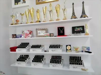 Учебен Център за Маникюристи GEL.IT.UP Nail School