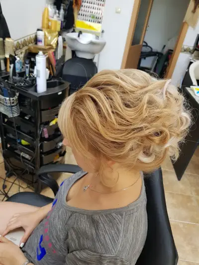 Beauty salon "Toni style"