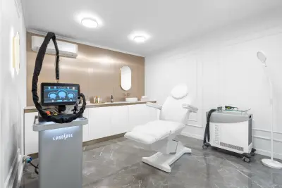 Laser Lounge