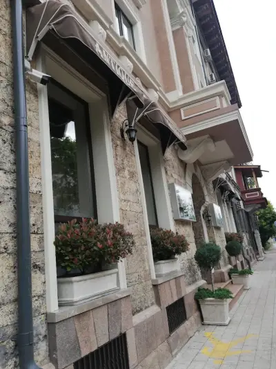 Hotel Antique - free private parking
