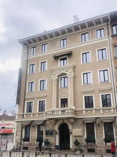 Hotel Antique - free private parking