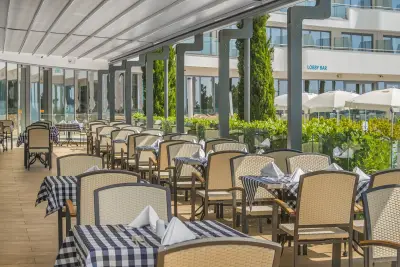 Astoria Hotel All Inclusive & Private Beach