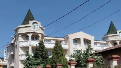 Alekta Hotel - Free parking