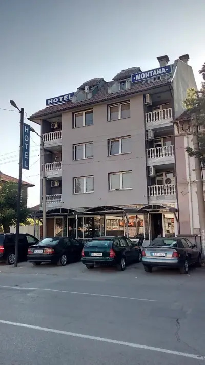 Хотел "Монтана"