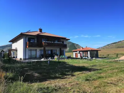 Къща за гости Торлашка среща
