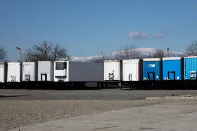 "Автокомплекс Севтополис" Продажба и Сервиз на товарни автомобили и транспортна техника