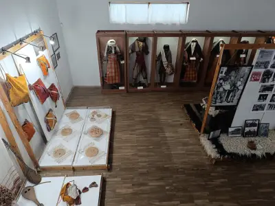 Исторически музей Момчиловци