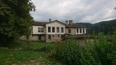 ХОТЕЛ БАЩИНАТА КЪЩА