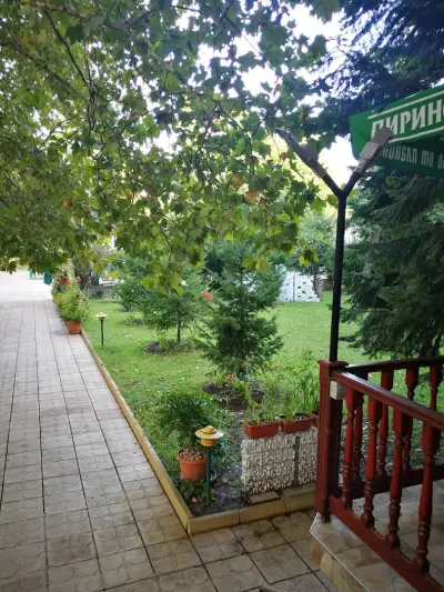 Семеен Хотел Фамилия