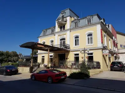 Charlino Plaza