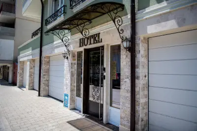 Arletti Hotel