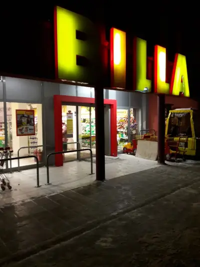 BILLA