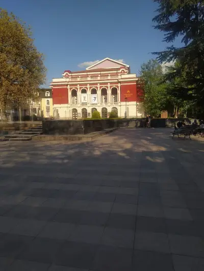 Застрахователен офис на Алианц България