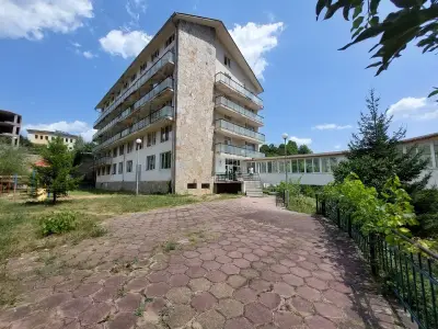 СПЕЦИАЛИЗИРАНА БОЛНИЦА ЗА РЕХАБИЛИТАЦИЯ -БАНИТЕ
