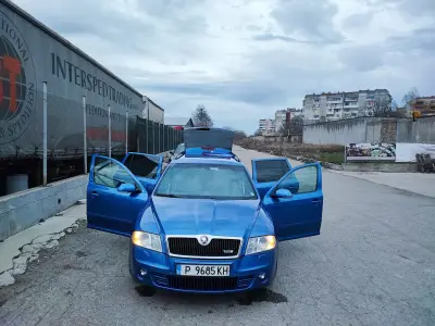 Автомивка " КАР КЛИЙН СЪРВИЗ"