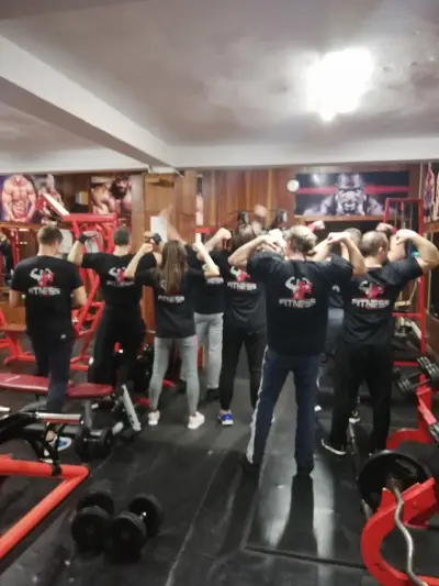 Musclemen фитнес зала Девин