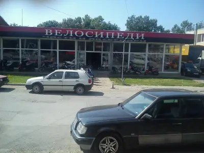 Велона - магазин за велосипеди, мотори и тротинетки