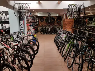 VELOMASTERS