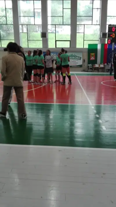 СПОРТЕН КЛУБ ВДИГАНЕ ТЕЖЕСТИ