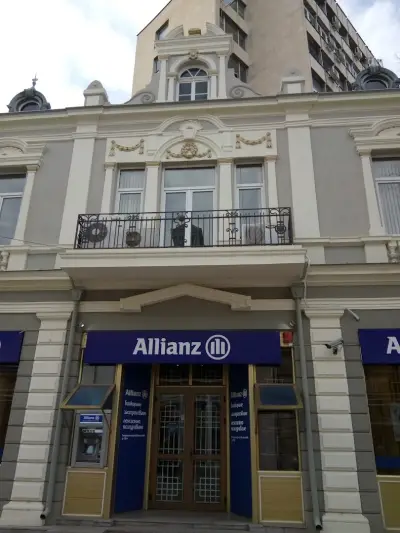 Алианц Застраховане