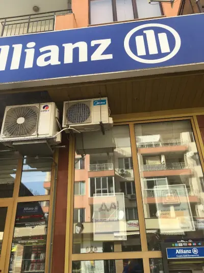 Алианц Банк България