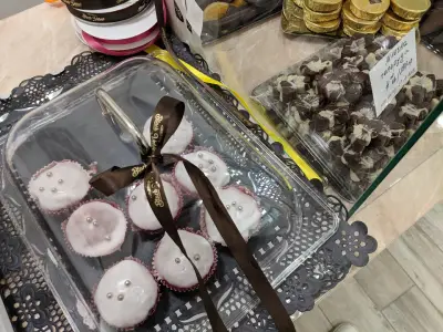 Black Velvet Chocolaterie