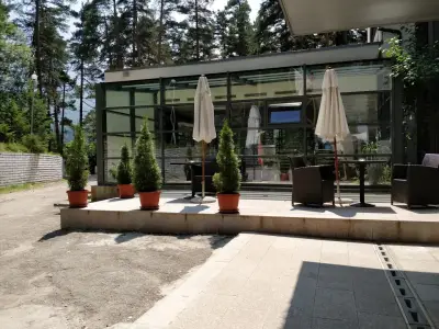 Festa Chamkoria Apartments