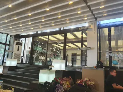 Зеленият Хълм Ресторант