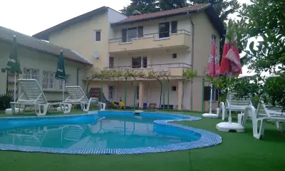Hotel Vila Ibyr Хотел "Вила Ибър" Св. Спас (Долна Баня)