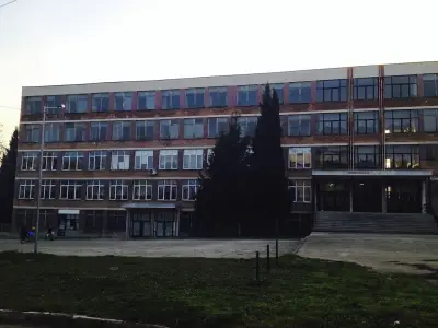 Основно Училище "Самара"