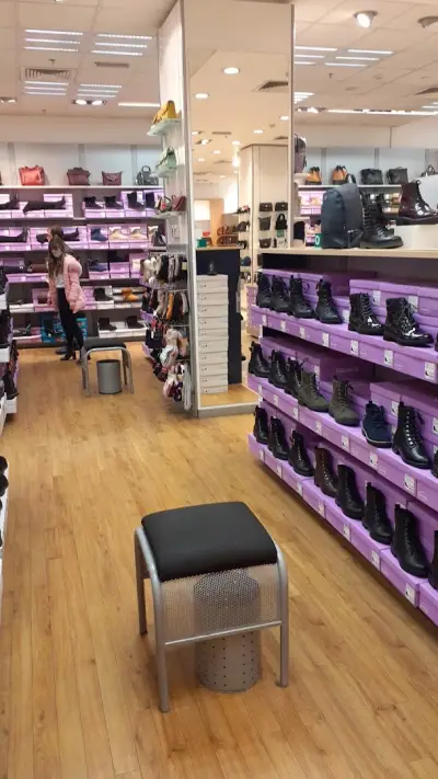 DEICHMANN