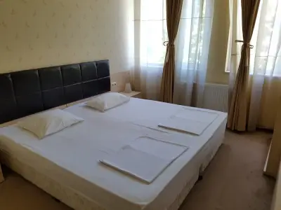Eski Zaara Hostel