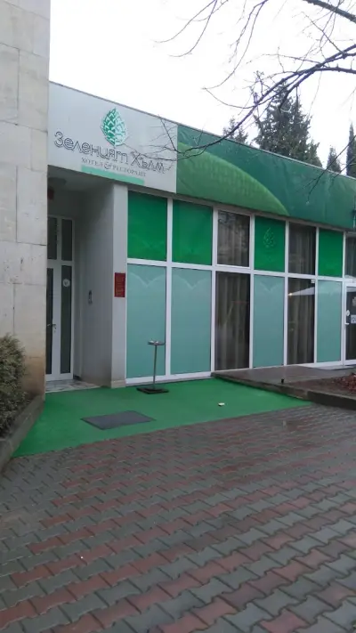 Green Hill Hotel