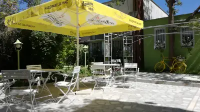 Семеен Хотел Мания