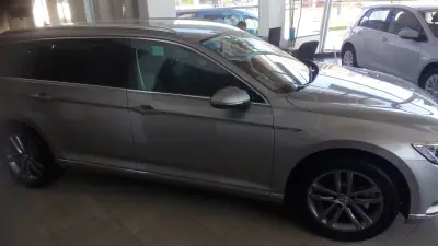 АВТОХИТ 2000 - Официален дилър и сервиз на Volkswagen
