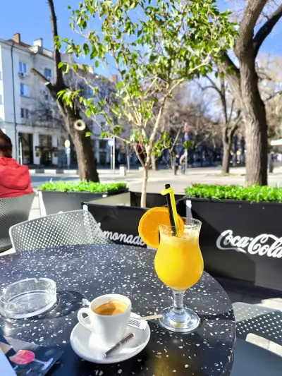 Кафене Lemonade