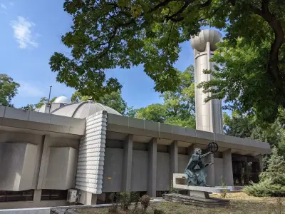 Астрономическа обсерватория и планетариум Николай Коперник