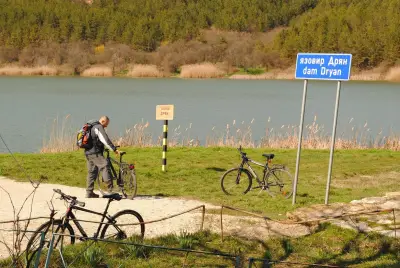 PLATEAU CYCLING - Plateau Ltd