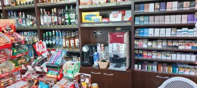 Магазин, хранителен маркет "Европа"