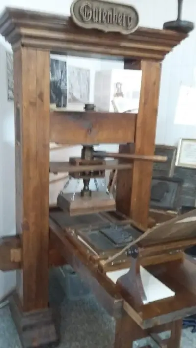 Bible bookshop / Библейска книжарница