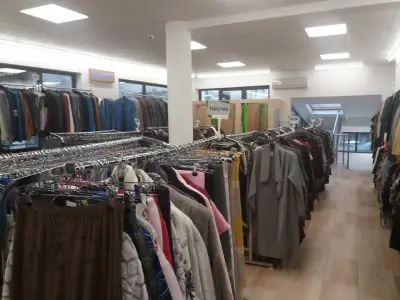 магазин Humana second hand