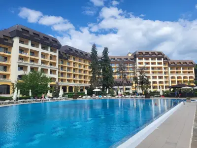 Riviera Beach Hotel and SPA, Riviera Holiday Club - All Inclusive, собствен плаж