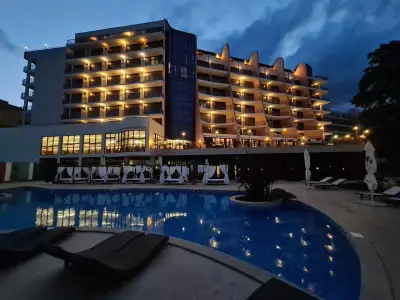 Apollo Spa Resort - Ulta All Inclusive - Indoor Pool, Steam Bath & Sauna - Aphrodite Beauty Spa
