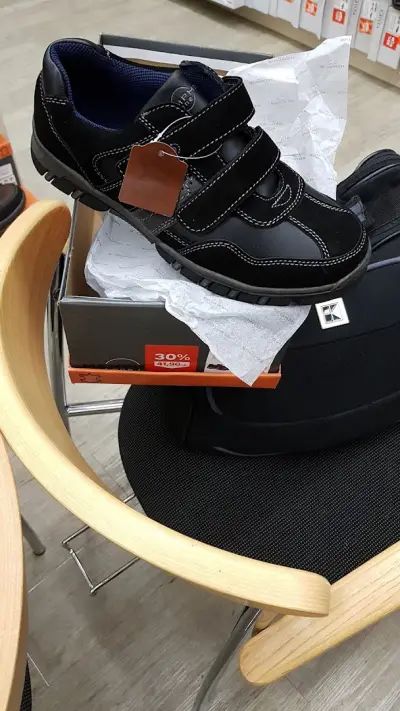 DEICHMANN