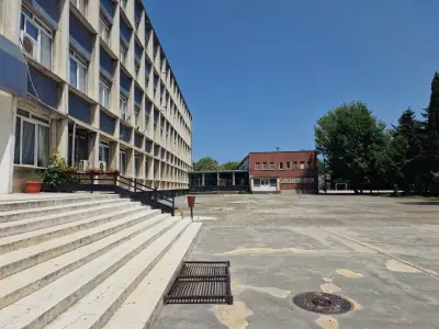 Варненска морска гимназия „Св. Николай Чудотворец“