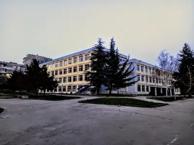 СУ „Неофит Бозвели“