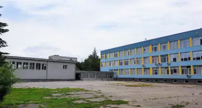 ПГ по строителство, архитектура и геодезия „Васил Левски“