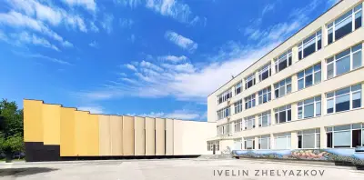 Първа езикова гимназия