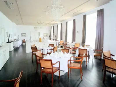 La Terrasse - OASIS BOUTIQUE HOTEL